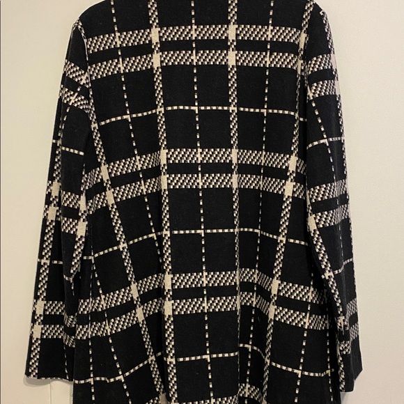 Michael Tyler Black and White Plaid Women's jacket, very stylish - Picture 4 of 9